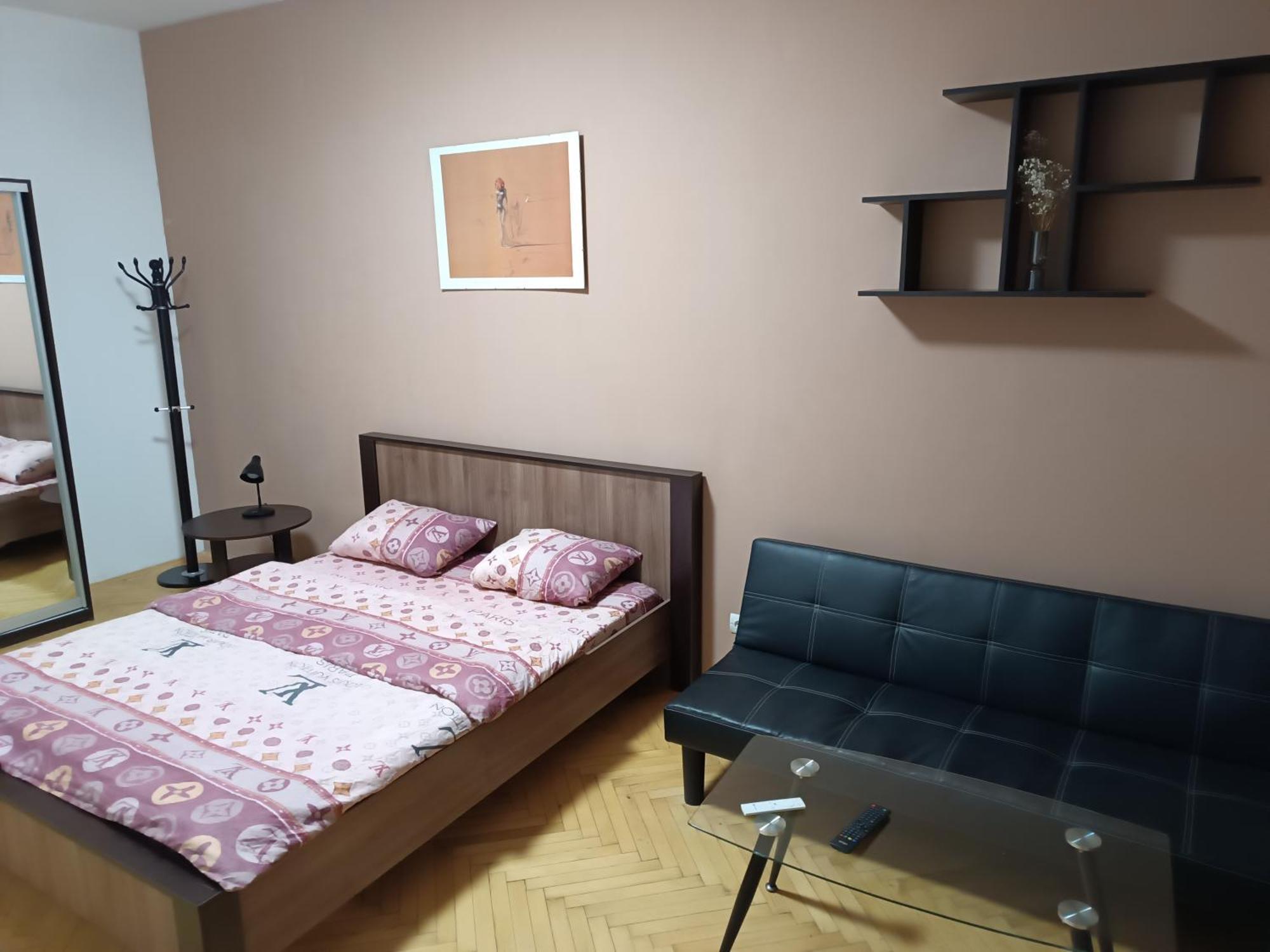 Ляльковий Театр Не Мансарда Lviv Luaran gambar
