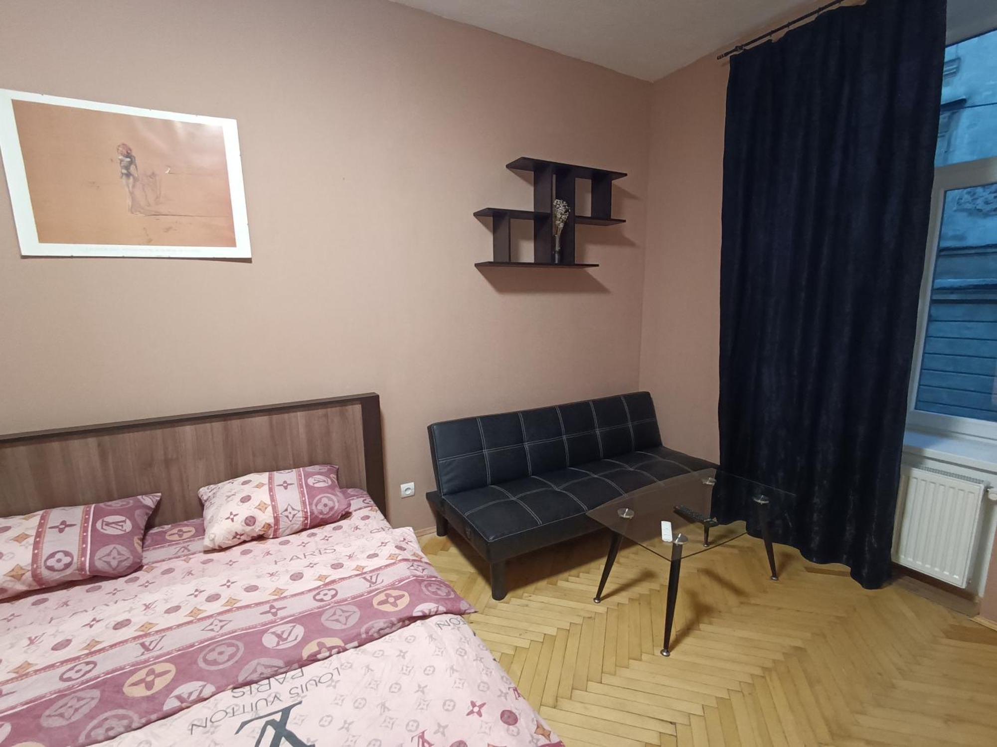 Ляльковий Театр Не Мансарда Lviv Luaran gambar